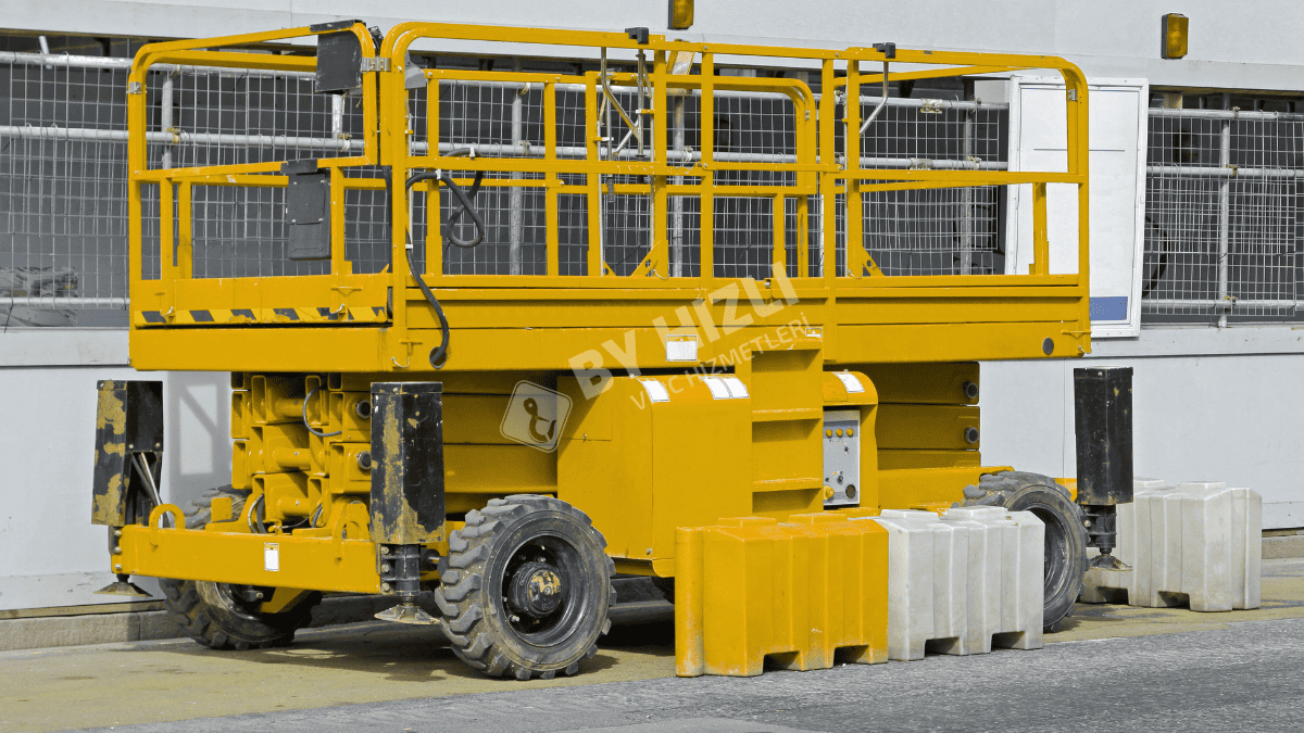 Makaslı Platform Vinç